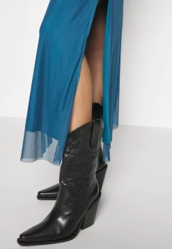 Wal G Sandy - Maxi-Jurk - Dark Teal Blue 15 Wal G Sandy - Maxi-Jurk - Dark Teal Blue -Wal G 04eea7b8f4c24c9b951fa5ceab14adee