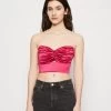 Wal G Razz Knot Crop - Top - Fuchsia -Wal G 14a3fe6ce1e64285883a966db7ec9ab4