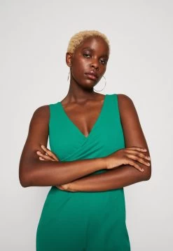 Wal G Toby V Neck - Jumpsuit - Leaf Green -Wal G 2235fe325d0d407e8e3ce34c5e77e948