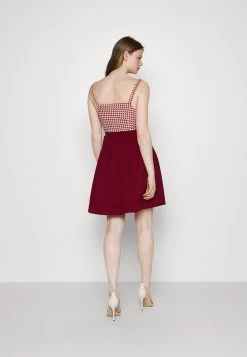 Wal G Zara Pleated Skater Skirt - A-Lijn Rok - Berry Wine 10 Wal G Zara Pleated Skater Skirt - A-Lijn Rok - Berry Wine -Wal G 229472d8bef2453d9d23a5691eaac66a