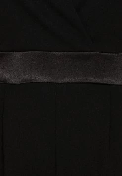 Wal G Pinny Cut Out - Jumpsuit - Black -Wal G 26a553bb0f814bcca949785a27e5f657