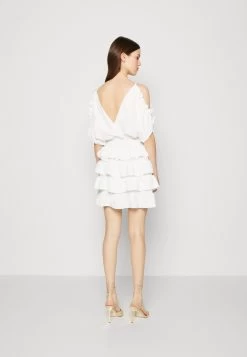 Wal G Cruise Collection Sanjila Ruffle Dress - Jurk - White 10 Wal G Cruise Collection Sanjila Ruffle Dress - Jurk - White -Wal G 27a781d7509e46398e93b75ae04e51df
