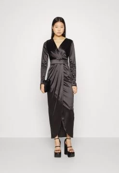 Wal G Reana Long Sleeve Midi - Cocktailjurk - Black -Wal G 2f07e3f24af94cebab2c8c2ad48abf4f