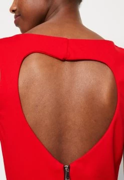 Wal G Valentines Holly Heart Cut Out Skater - Cocktailjurk - Red -Wal G 3aaee605d4d641349a48164ec21c5eb2