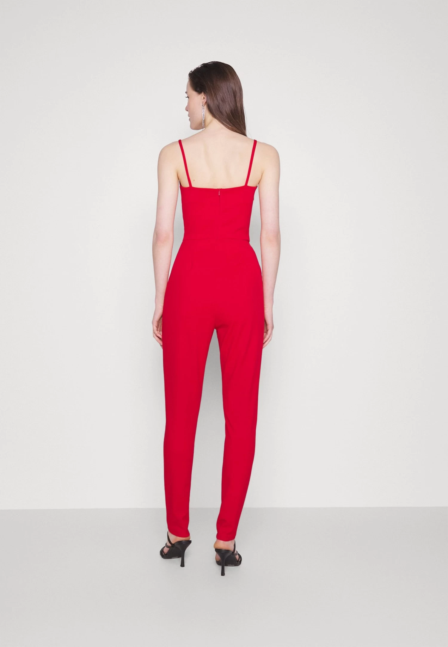 Xina Strappy - Jumpsuit - Red 5 Xina Strappy - Jumpsuit - Red - Afbeelding 3