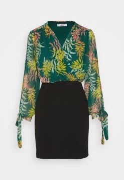 Wal G Cruise Collection Tropical Contrast Mini Dress - Jurk - Multicoloured -Wal G 506b7c360e514b998d6f29cb971c7a42