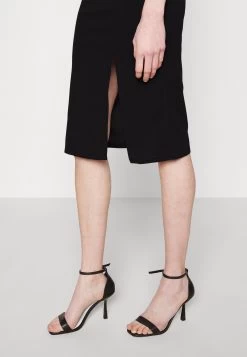 Wal G Melanie Midi Dress - Cocktailjurk - Black -Wal G 5b260e639e6741f8b06b99e65ec911e2