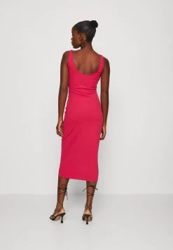 Wal G Mima Midi - Jerseyjurk - Fuchsia -Wal G 5cc7cd38a1894792ac1926219298ac2d