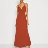 Wal G Jackie Strappy Maxi - Maxi-Jurk - Terracotta 2 Wal G Jackie Strappy Maxi - Maxi-Jurk - Terracotta -Wal G 5fe18b3c37fd4b69bd533837071b3021
