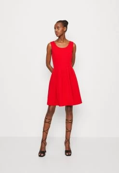 Wal G Valentines Holly Heart Cut Out Skater - Cocktailjurk - Red
