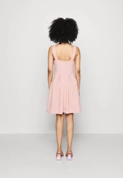Debbie Buckle Skater Dress - Cocktailjurk - Blush Pink -Wal G 698088f15181489f8c08b730cc46482a