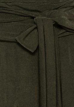 Wal G Wonda V Neck - Jumpsuit - Olive Green -Wal G 757dc3707b464041a47d13937843ef0a