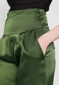 Wal G Peppa High Waisted Trouser - Broek - Dark Khaki -Wal G 797f82a3f6b14fddb6955bf9153a1320