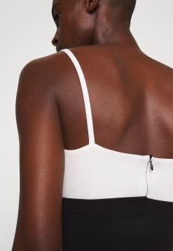 Janya - Jurk - Black/White -Wal G 80e84d0a174e4333a851627d93caf6db