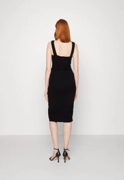 Wal G Embroidered V Neck Rose Midi - Cocktailjurk - Black Floral 10 Wal G Embroidered V Neck Rose Midi - Cocktailjurk - Black Floral -Wal G 8d9dc6f9aeee4395ba69cbbf1fe9397e