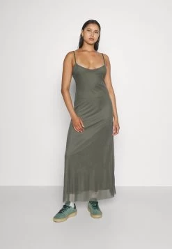 Wal G Sandy - Maxi-Jurk - Khaki Green -Wal G 923379f7750443999b018448d14bccfe