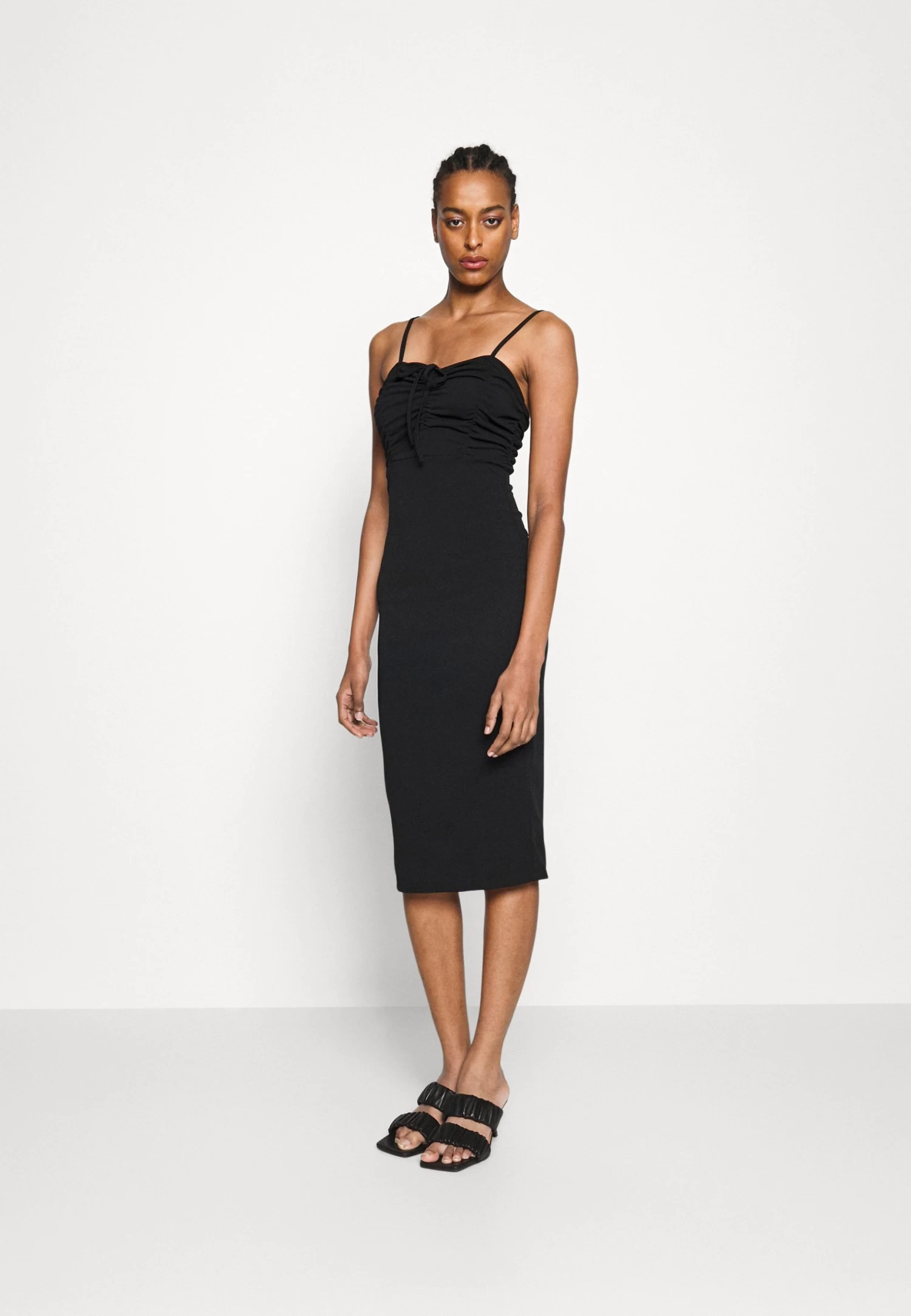 Cyndee Front Tie Midi Dress - Jerseyjurk - Black 4 Cyndee Front Tie Midi Dress - Jerseyjurk - Black - Afbeelding 2