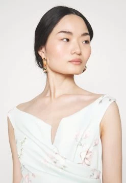 Wedding Kai V Neck Maxi - Galajurk - Sage Green -Wal G b2d5ad03bb89436ca34f7b74e7f11a1c