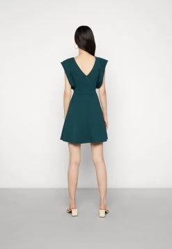 Wal G Lucia V Neck Frill Sleeve Skater Dress - Cocktailjurk - Forest Green -Wal G b51a1052dac344789418668daa69f9af