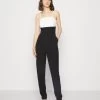 Wal G Janya Contrast - Jumpsuit - Black/White -Wal G ccb082efcd0d446d91da0385e74c5691