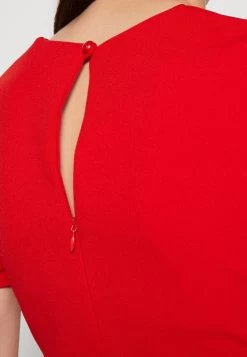 Wal G Brody Curve Neck Skater - Jerseyjurk - Red -Wal G cd0fa8c9b4cc475dba3d9cbfd393b65f