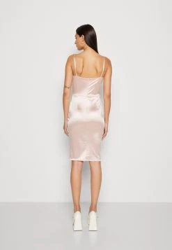 Wal G Holly Corest Dress - Cocktailjurk - Blush Pink -Wal G cd6f8a8eebb34e7ba4f4c8ca8e060ee1