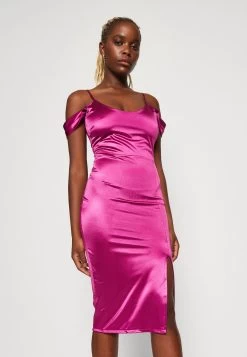 Wal G Colly Off Shoulder Dress - Cocktailjurk - Magenta -Wal G dfc7e41d7a924c2097ef3f02ad155147
