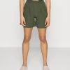Wal G Tami Pleat Short - Shorts - Khaki