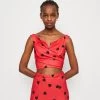 Wal G Valentines Heart Crop - Top - Red/Black -Wal G fa8ed00141ee4c6a864abb0a4c47a67e