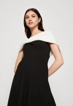 Wal G Alia Off Shoulder Skater - Cocktailjurk - Black/White -Wal G ffaaffefad8b42c1861adb4787c14027